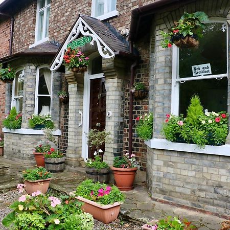 Greenside Guesthouse York Exteriör bild